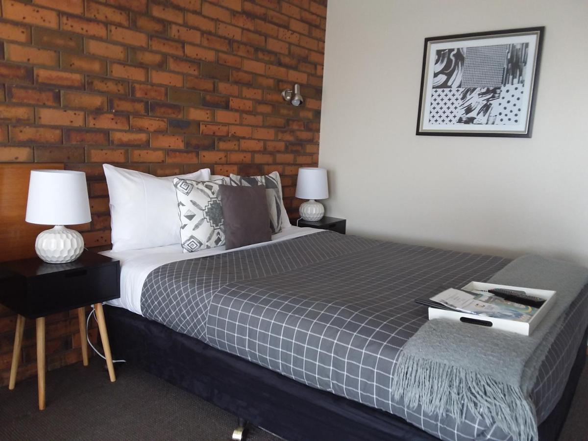 Golden Palms Motel Geelong Bagian luar foto