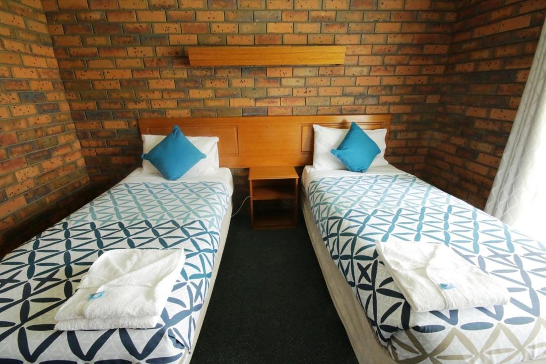 Golden Palms Motel Geelong Bagian luar foto